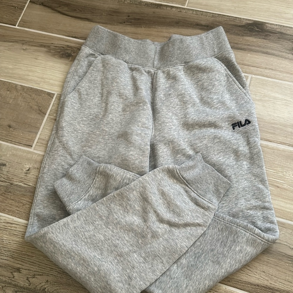 Fila joggers